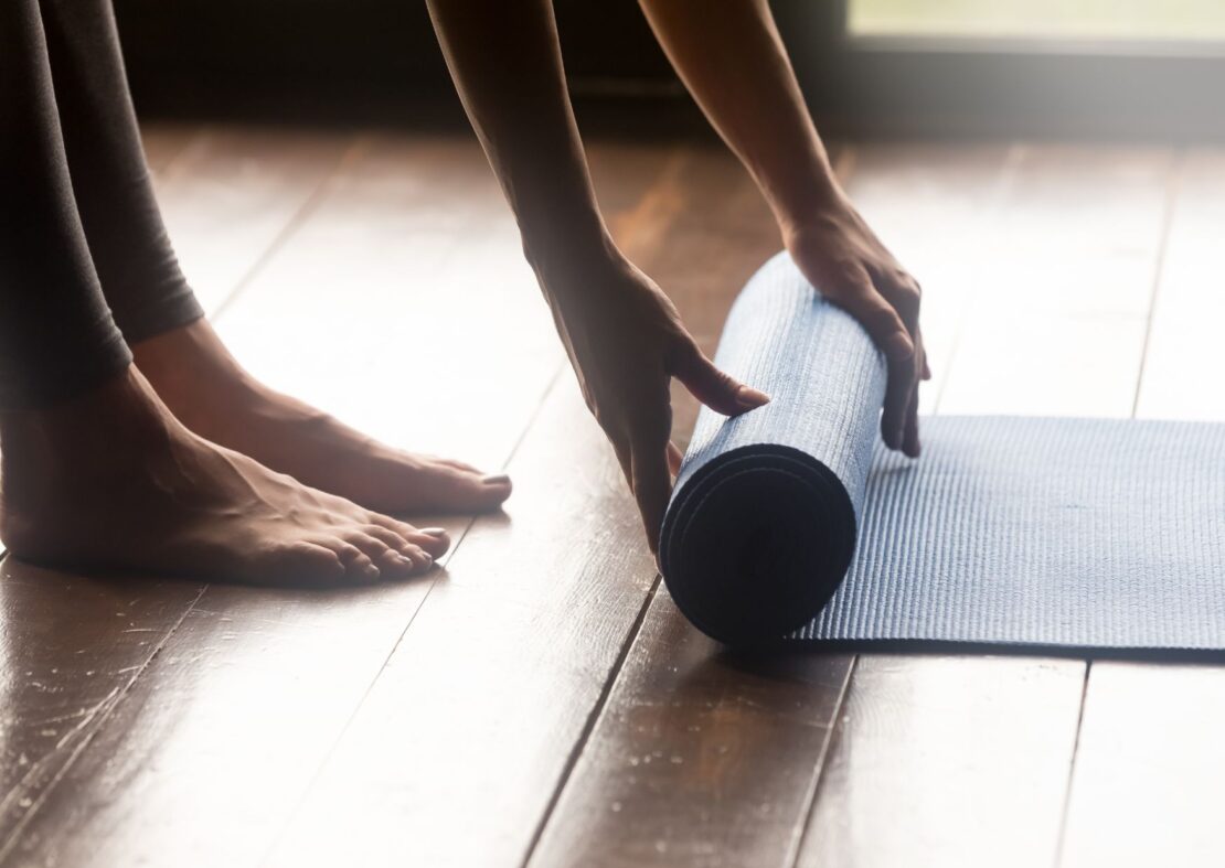 yoga on the seven mile beach 