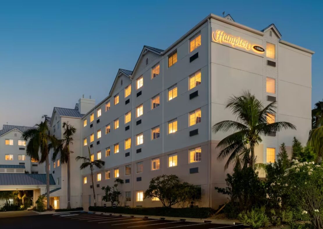 The Hampton by Hilton Grand