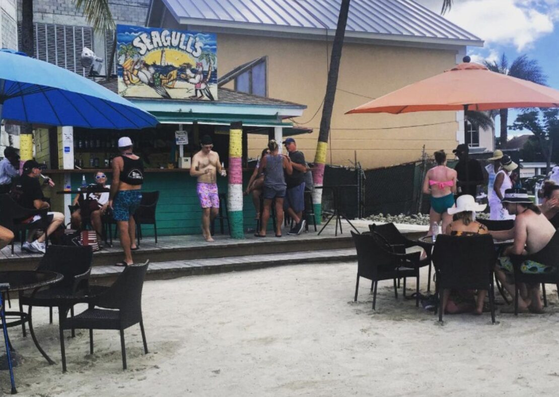 Seagulls Beach Bar