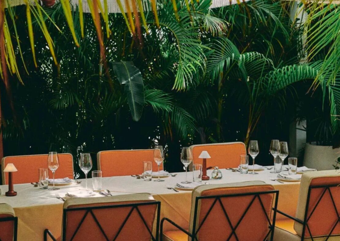 Tillie’s beach bar in the cayman islands 